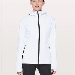 The raining is calling lululemon jacket II
